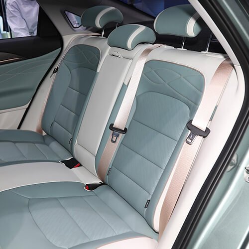 2024 chinese geely Geometry A pro 5-Seat 410km luxury 4 wheel electric ev cars new electric energy vehicles